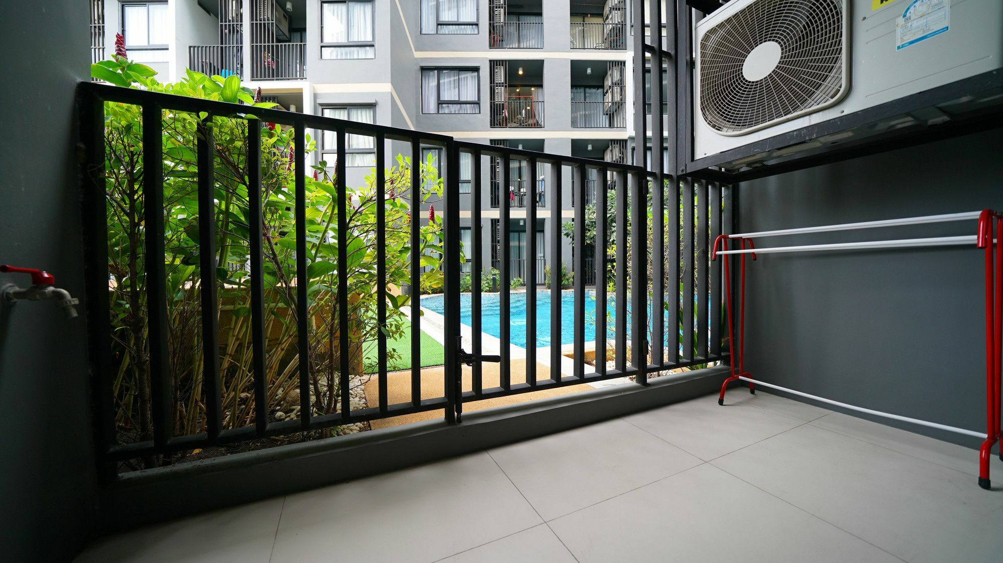 Urban Attitude Apartment Pattaya Bagian luar foto