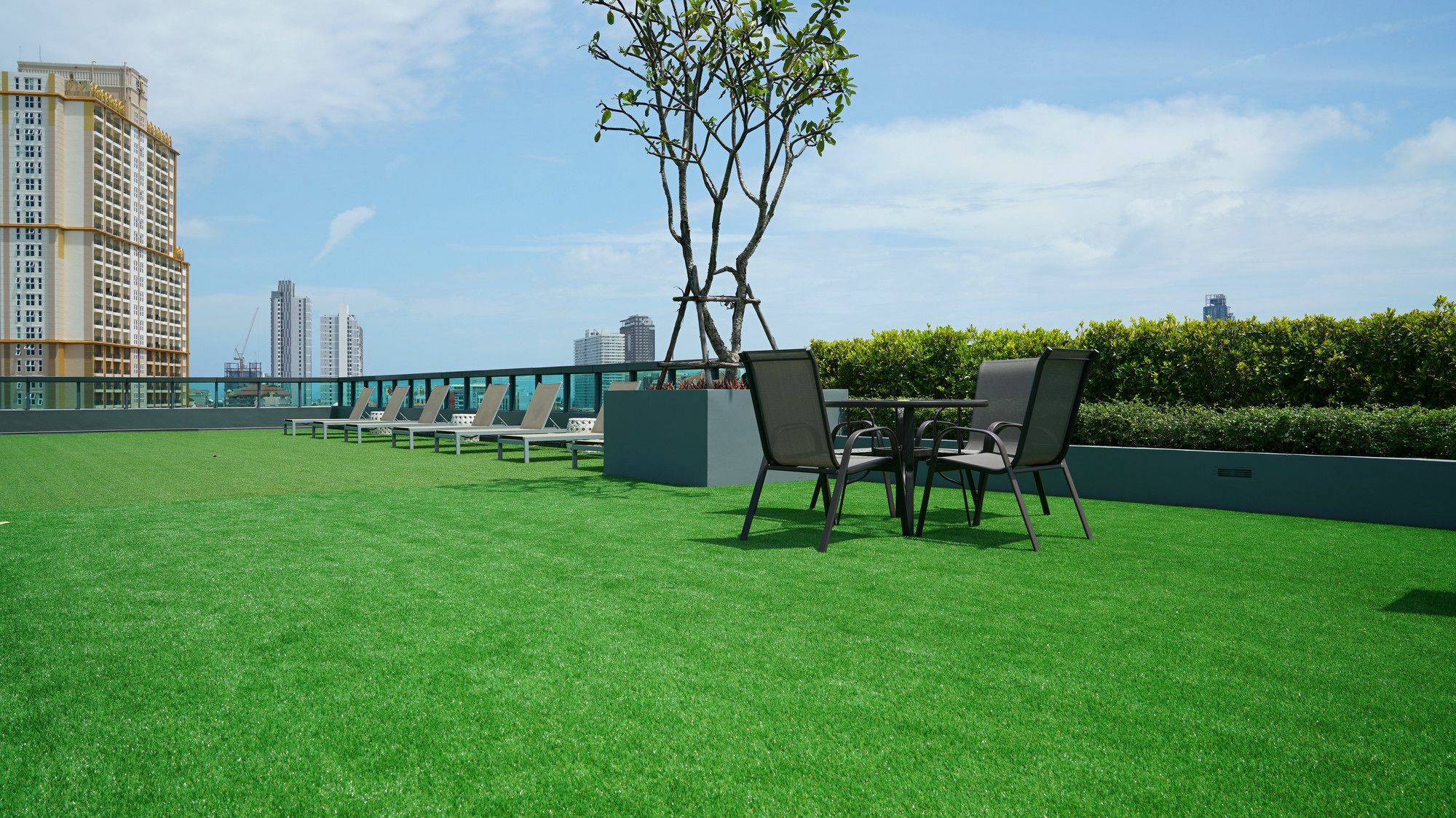 Urban Attitude Apartment Pattaya Bagian luar foto
